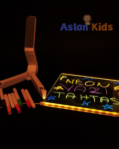 AslanKids™ LED Işıklı Yazı ve Çizim Tahtası – Çocuklar İçin Eğitici ve Eğlenceli Akrilik Pano